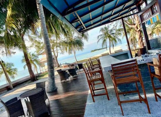 malaysia/pulau-sipadan/bar/breeze-bar
