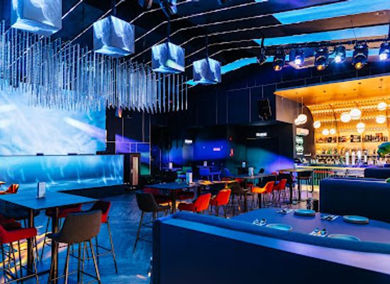malaysia/sarawak/bar/cloud9-rooftop-bar-dining