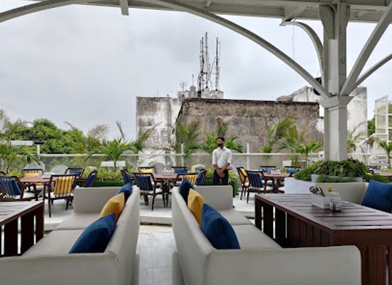 india/raipur/bar/ibiza-the-lounge