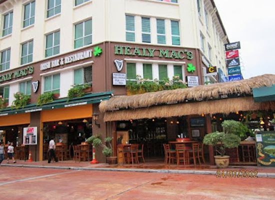 malaysia/ipoh/old-town/bar/healy-mac-s-irish-bar