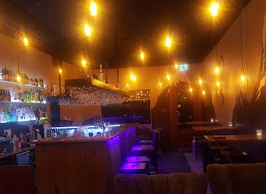 iceland/saudarkrokur/bar/grand-inn-bar-and-bed