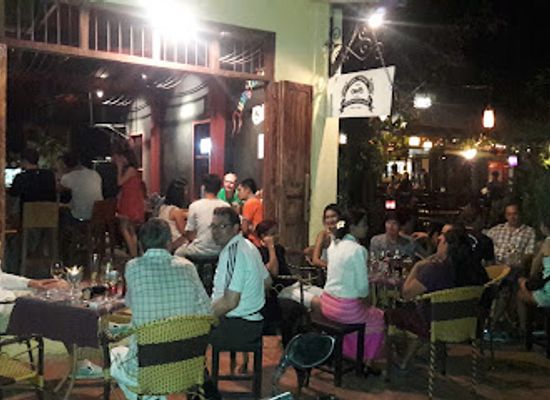 laos/xieng-khouang-plateau/bar/lpmc-bar-restaurant