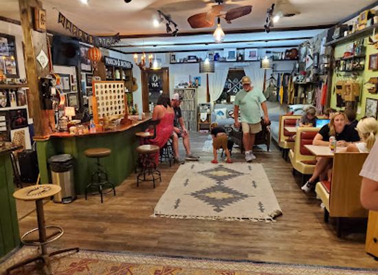 mississippi/the-golden-triangle/bar/munson-and-brothers-trading-post