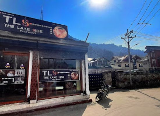india/kashmir-great-lakes/bar/tls-thelakeside