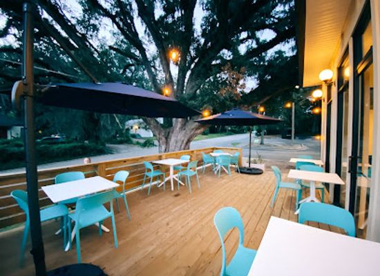 florida/tallahassee-area/bar/hummingbird-wine-bar