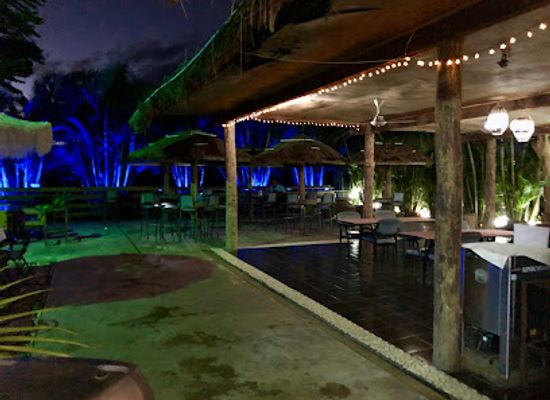 fiji/coral-coast/bar/legends-sports-bar-and-restaurant