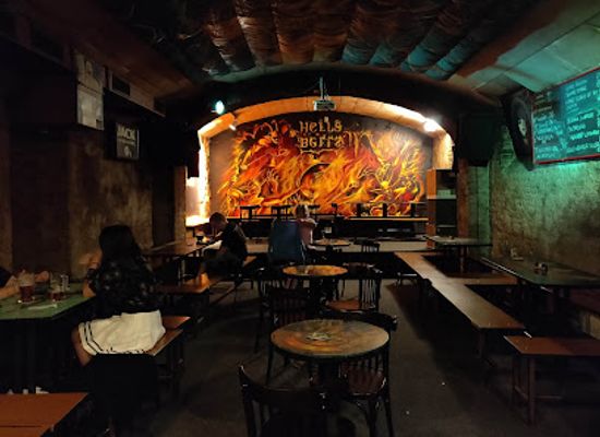czechia/ore-mountains/bar/hells-bells-rockin-pub