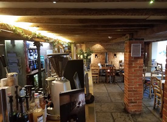 united-kingdom/buckinghamshire/restaurant/broad-leys-aylesbury