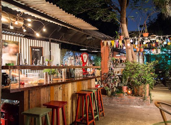 argentina/gran-chaco/bar/nanas-suena-bien