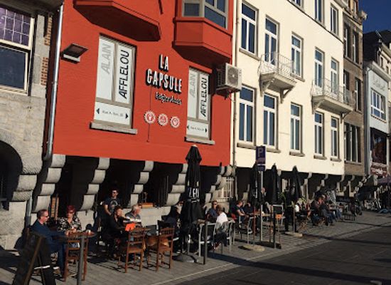 belgium/dinant/bar/la-capsule