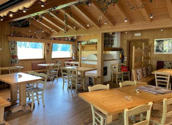 italy/dolomites/bar/terrazza-bar-l-aivaz