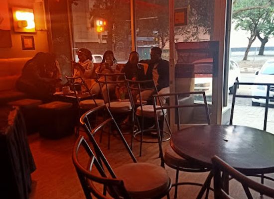 kenya/north-eastern-province/bar/mwenda-s-pub