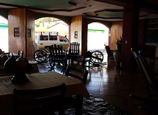 nicaragua/granada-plains/bar/margarita-s-place