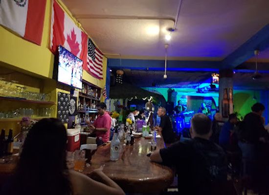mexico/costa-grande/bar/barracruda-bar