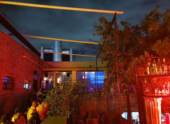 mexico/monterrey/bar/topazdeluxe