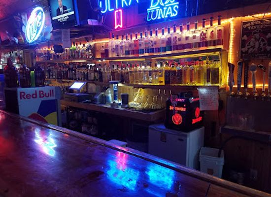 arizona/white-mountains/bar/one-eyed-jacks-sports-lounge