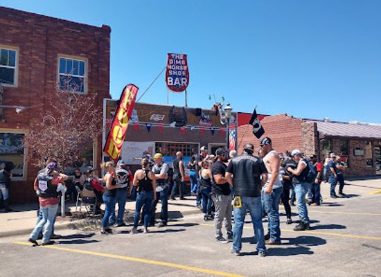wyoming/crook-county/bar/dime-horseshoe-bar