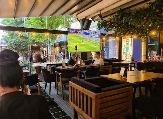 bulgaria/stara-planina/bar/sofia-bar-dinner