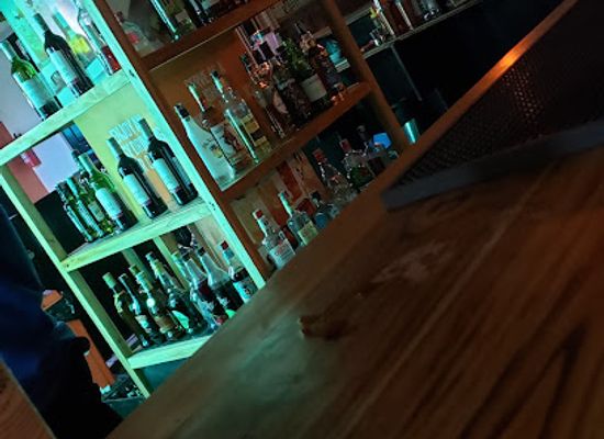 tanzania/dar-es-salaam/bar/q2-bar