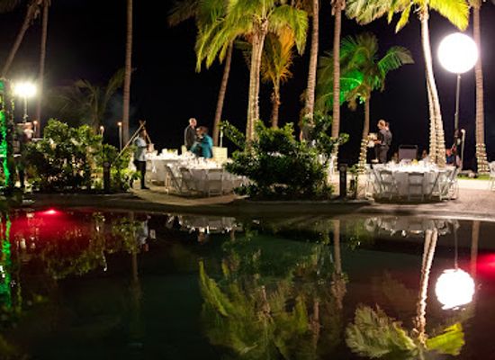 australia/whitsunday-islands/bar/bougainvillaea-bar