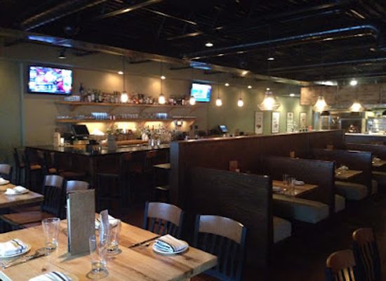 maine/york-county/bar/the-central-restaurant-bar