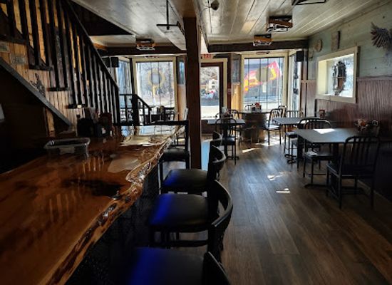 new-york/adirondack-mountains/bar/up-north-restaurant