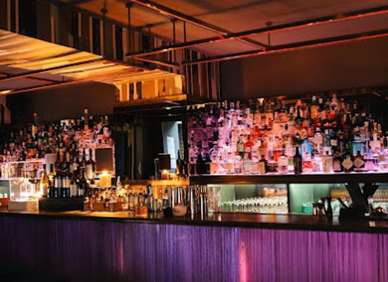 italy/naples/chiaia/bar/chandelier