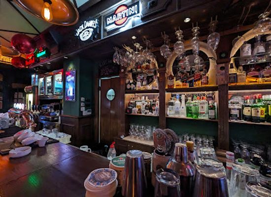 albania/chameria/bar/cheers-irish-pub
