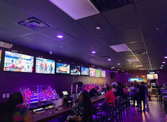 delaware/white-clay-creek-state-park/bar/violet-pub