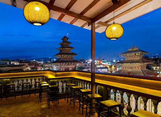 nepal/bhaktapur/bar/the-garuda-bar