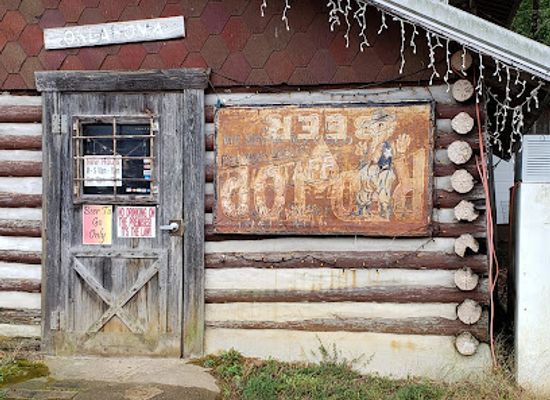 oklahoma/talimena-scenic-byway/bar/state-line-tavern-state-line-beer-box