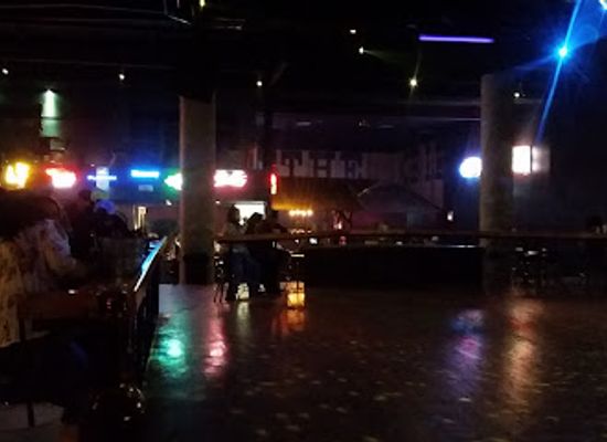 oklahoma/frontier-country/bar/the-okie-dancehall-saloon
