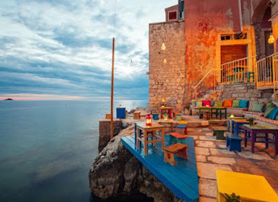 croatia/istria/bar/mediterraneo-cocktail-bar