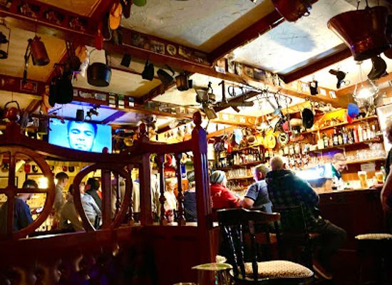 ireland/county-westmeath/bar/farrelly-s-bar