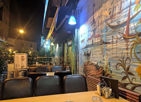 turkiye/istanbul/fatih/bar/sezgin-pub-restaurant-mekandayiz