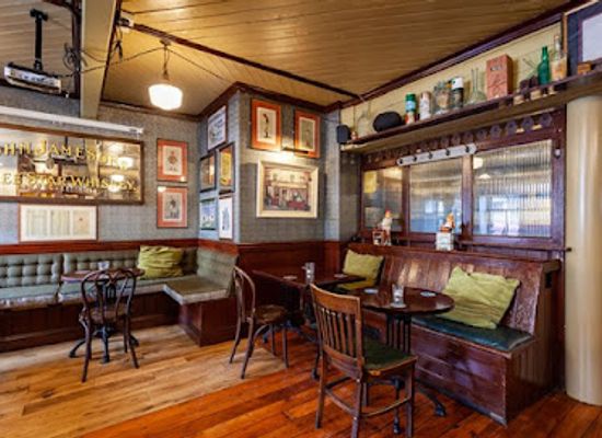 ireland/county-kildare/bar/cunningham-s-bar-food-live-music