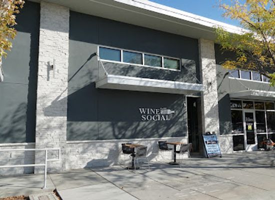 washington/richland/bar/wine-social