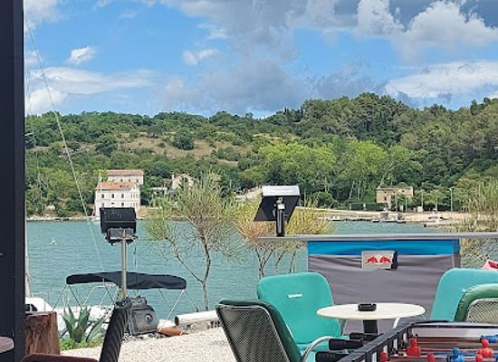 croatia/istria/bar/beach-bar-tarska-vala