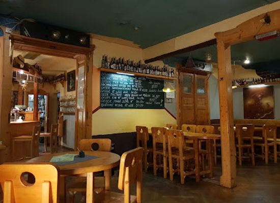 czechia/ostrava/bar/hobbit-club