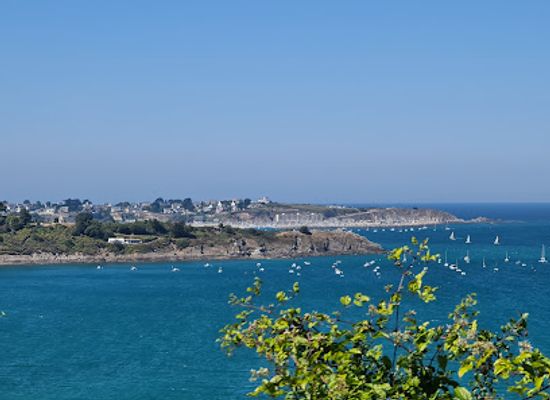 france/brittany-coast/bar/club-the-new-disco-beach-saint-cast-cotes-d-armor