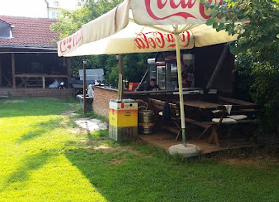 kosovo/drenica/bar/grill-house