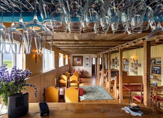 iceland/westfjords/bar/cafe-restaurant-dunhagi