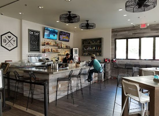 california/irvine/bar/center-hub-at-trade