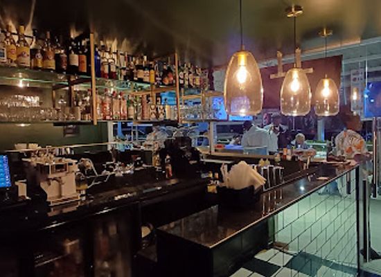 angola/central-highlands/bar/drink-shop-barworld