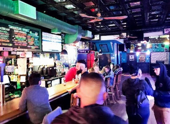 wisconsin/sheboygan/bar/rewind