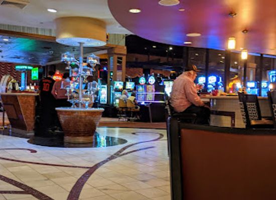 nevada/mesquite/bar/mason-street-courtyard