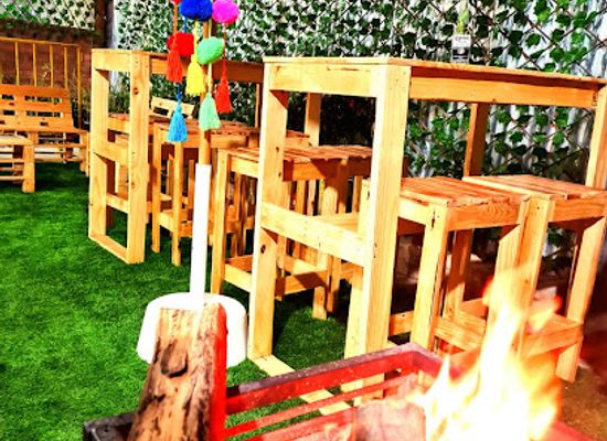 peru/huancavelica/bar/jalincha-lounge
