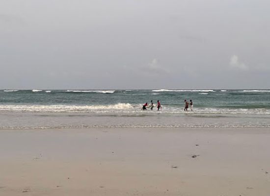 somalia/banaadir/bar/humbaal-beach
