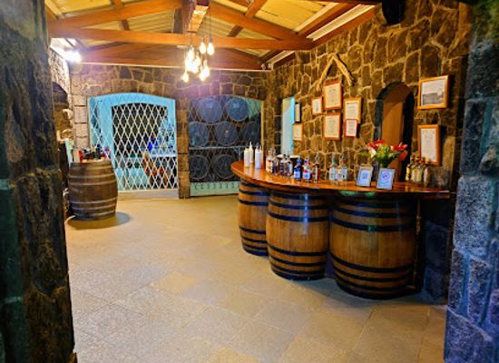 mauritius/rochester-falls/bar/la-route-du-the