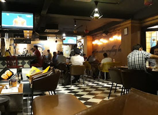 india/amritsar/bar/the-beer-cafe